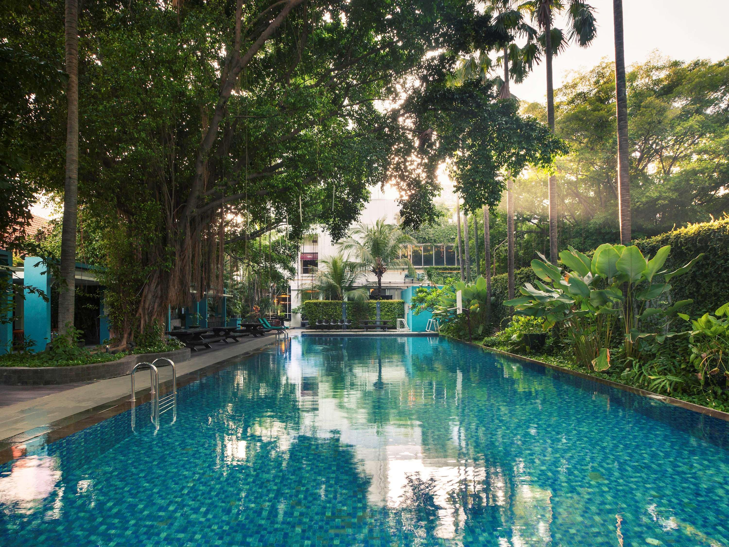 Mercure Surabaya Eksteriør billede