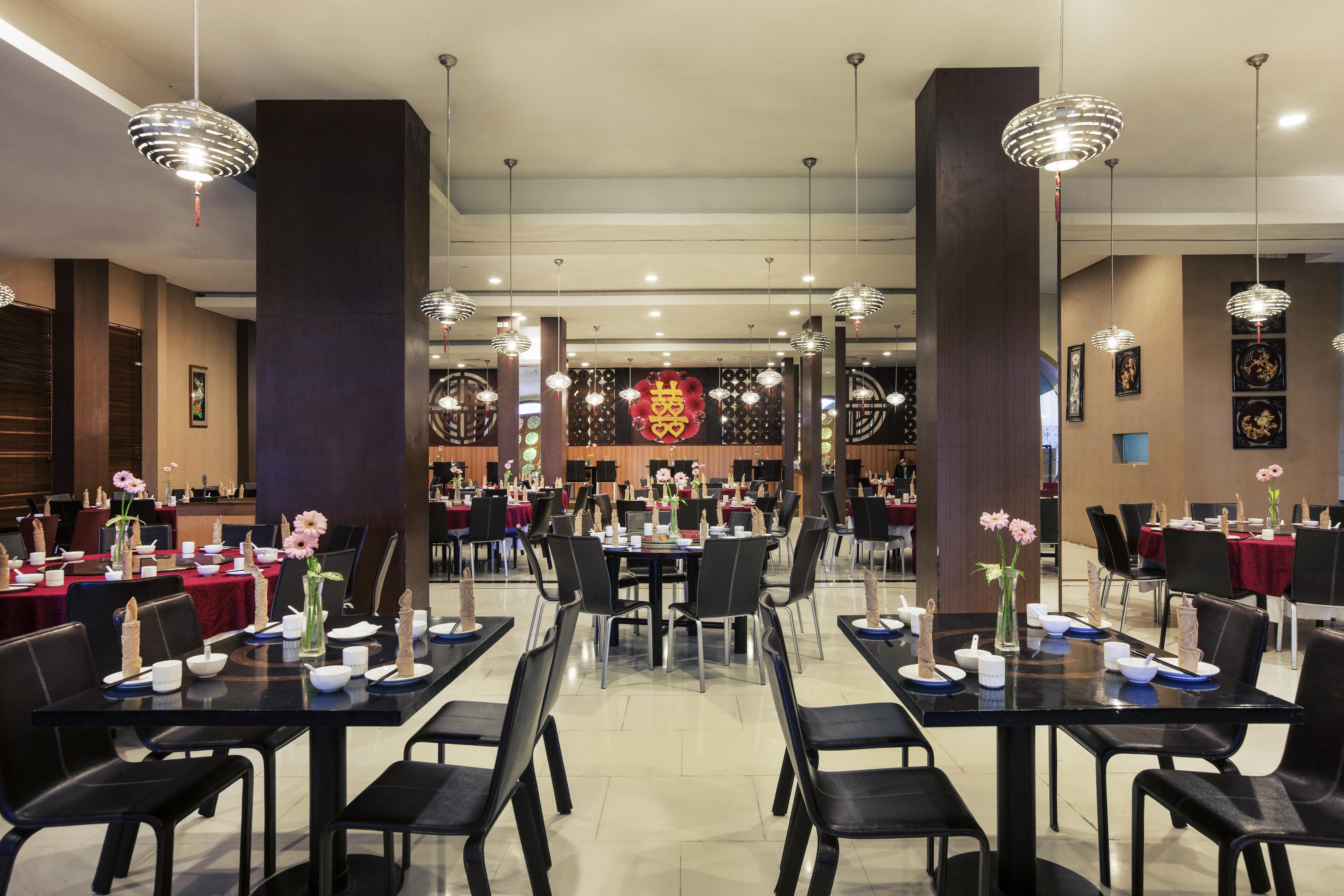 Mercure Surabaya Eksteriør billede